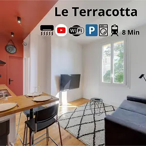 Terracotta-t2-clim-parking Gratuit Prive Pierre-Bénite