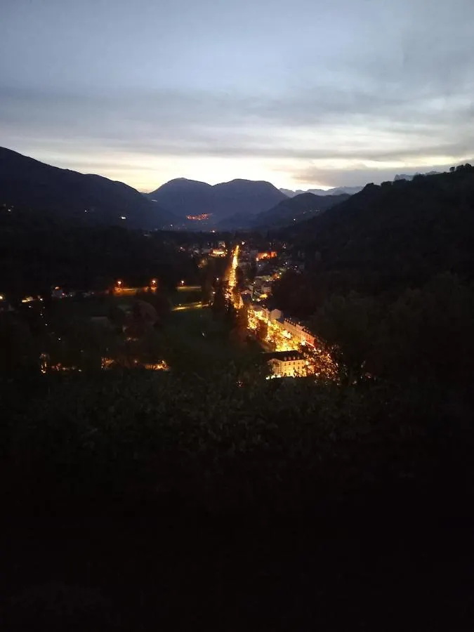 Le Belvedere De La Grand Croix Dans Le Chateau D'Uriage Saint-Martin-dʼUriage Appartement